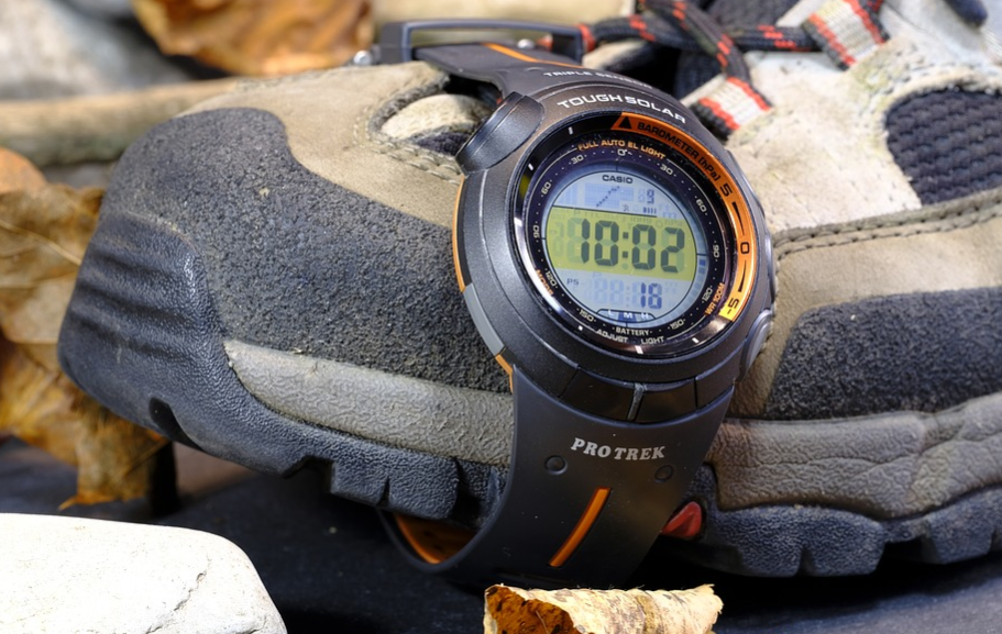 trekking watch